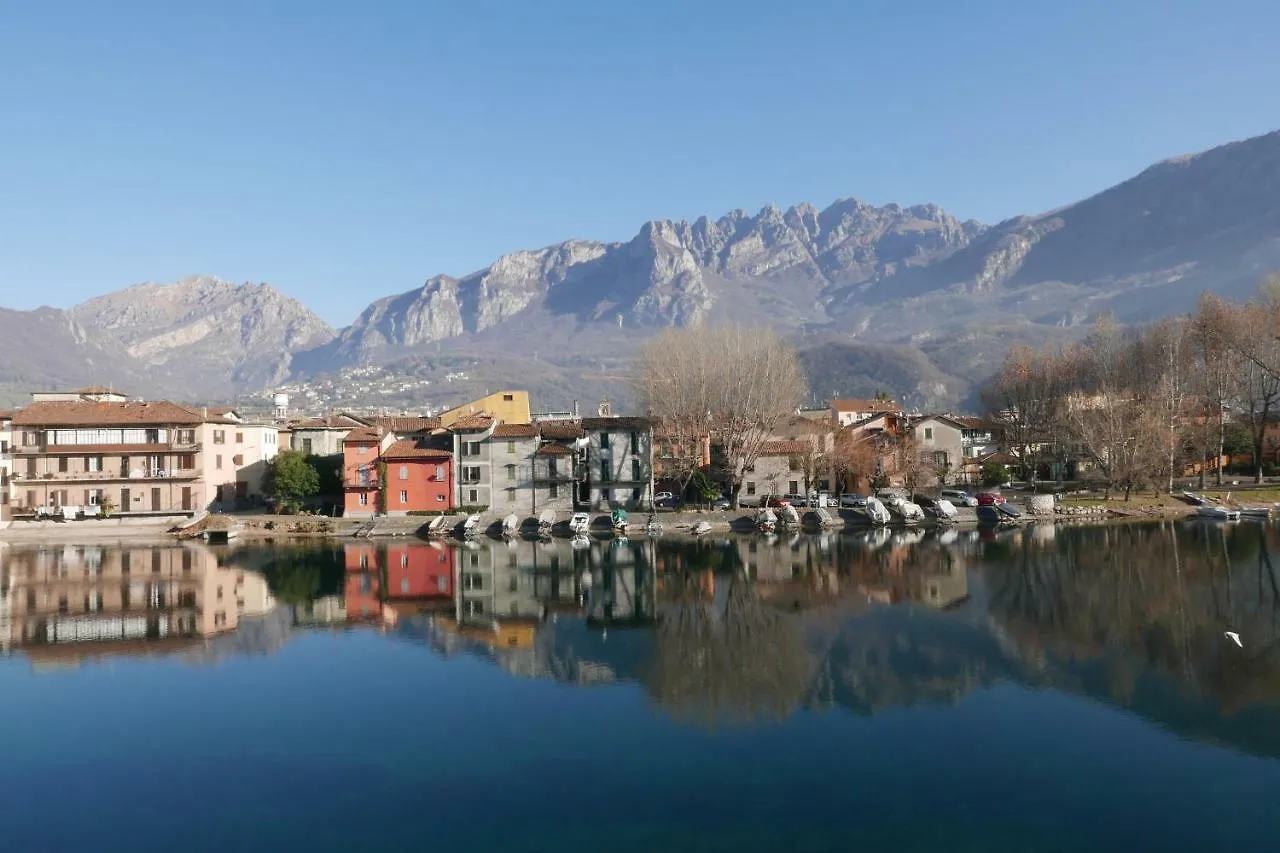 La Casa Degli Oleandri Villa Perledo Tatil Evi